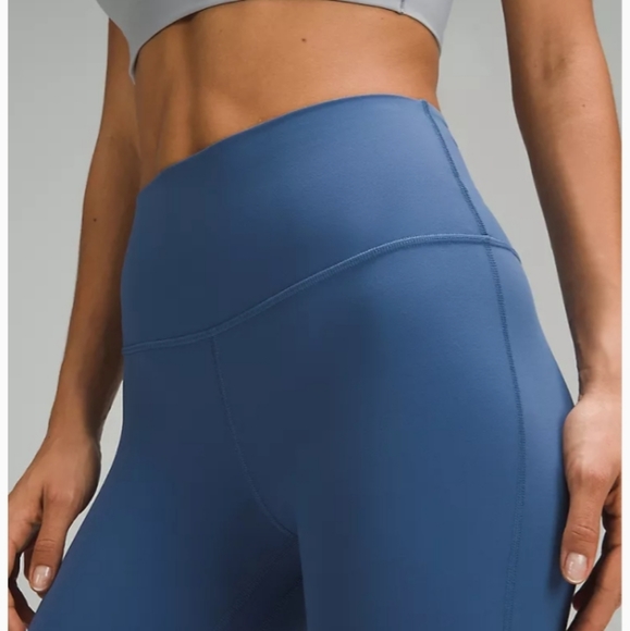 NWT Lululemon Pant - Picture 2 of 4